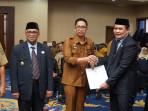 guru-sekolah-di-Maros-Gaji-ribuan-guru-di-Kabupaten-Maros-belum-juga-cair.jpg