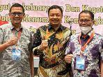 h-abdul-rachmat-noer-kiri-h-alimuddin-tengah-yusdih-gani-kanan.jpg