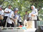 haji-kalla_20161018_145427.jpg<pf>makam-haji-kalla2_20161018_145518.jpg<pf>haji-kalla3_20161018_145601.jpg