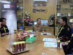 hasanuddin-unhas-berkunjung_20151230_194646.jpg