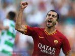 henrikh-mkhitaryan-merayakan-gol-untuk-as-roma-792020.jpg