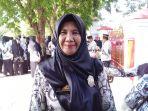 hj-hasnati-kepala-sekolah-sd-n-30-kassi-kecamatan-tamalatea-jeneponto1.jpg
