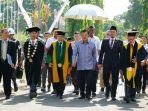 hm-jusuf-kalla-saat-berada-di-kampus-uin.jpg