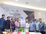 idris-manggabarani-berangkatkan-umrah-panglima-laskar-ayam-jantan.jpg