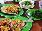 ikan-bakar-menu-wajib-coba-saat-berada-di-makassar.jpg