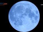 ilustrasi-bulan-biru.jpg