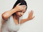 ilustrasi-seorang-wanita-mengalami-sakit-kepala-bangkatribunnewscom.jpg