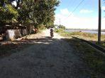 infrastrutur-jalanan-di-desa-waetuo.jpg