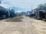 jalan-rusak-di-bone-1-1132025.jpg