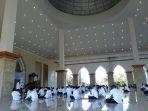 jamaah-masjid-islamic-center-sinjai-2.jpg