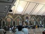 jamaah-tarwih-masjid-al-markaz.jpg