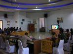 jayadi-nas-rapat-koordinasi-bersama-forkopimda-luwu-timur-dalam-rangka-persiapan-pilkada.jpg
