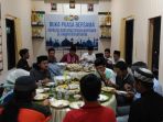 kapolres-bantaeng-akbp-adip-rojikan-menggelar-buka-puasa-bersama_20180610_090554.jpg