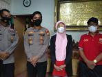 kapolres-luwu-timur-akbp-silvester-mm-simamora-menemui-rs-di-rumahnya.jpg