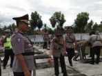 kapolres-polman-akbp-muhammad-rifai-menabur-bunga_20180703_175850.jpg