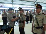 kapolsek-sukamaju-ipda-kawaru-kanan-pada-saat-serah-terima-jabatan-di-aula-mapolres-luwu-utara.jpg