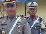 kasat-lantas-polres-bone-akp-m-yusuf-bersama-kanit-lantas-polres-bone-ipda-doddie-ramaputra_20171106_112823.jpg