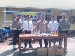kasi-propam-polres-wajo-ipda-makmur-kasat-reskrim-polres-wajo-iptu-sigit-santoso.jpg