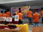 kasus-judi-sabung-ayam-polres-tana-toraja-tetapkan-12-orang-tersangka-selasa-17112020.jpg