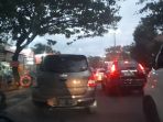 kemacetan-terjadi-di-jalan-poros-maros-ke-macoppa-indah_20180323_194013.jpg