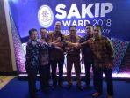 kemenpan-ri-ri-memberikan-apresiasi-penghargaanasn-sinjai.jpg