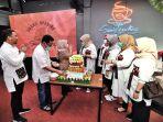 kepala-dinas-pariwisata-kota-makassar-rusmayani-madjid-bersama-asisten-1-pemprov-sulsel-2.jpg