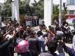 kepala-kejari-sinjai-nur-adi2.jpg