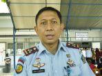 kepala-lembaga-pemasyarakatan-kelas-ii-a-palu-adhi-yanriko-mastur.jpg