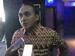 ketua-kpu-sulsel-faisal-amir-di-claro-rabu-04122019.jpg