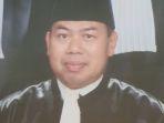 ketua-tim-advokasi-peradi-sai-makassar-muslihin-rais-b.jpg