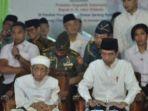 kh-maimoen-zubair-dan-jokowi.jpg