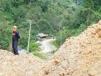 kondisi-terkini-tumpukan-material-longsor-di-poros-bittuang-masanda.jpg
