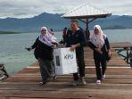 kpu-sulbar-pulau-pasir-putih.jpg