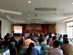 kpu-toraja-utara-mengelar-rapat-sinkronisasi-data.jpg