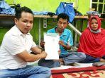 kuasa-hukum-irawati-jusman-sabir-bersama-orangtua-korban.jpg
