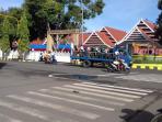 lalu-lintas-di-depan-rujab-bupati-bone_20160515_095759.jpg