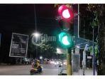 lampu-lalu-lintas-traffic-lights-di-perempatan-jl-cendrawasih-dan-jl-kakatua-1.jpg<pf>lampu-lalu-lintas-traffic-lights-di-perempatan-jl-cendrawasih-dan-jl-kakatua-2.jpg