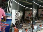 ledakan-di-jl-abdesir-makassar.jpg