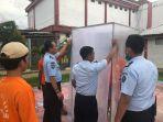 lembaga-rumah-tahanan-rutan-kelas-1-makassar-membuat-bilik-sterilisasi-covid-19.jpg