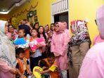 lies-f-nurdin-saat-bertemu-tujuh-anak-pengidap-berbagai-jenis-kanker.jpg