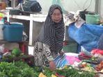 Perjuangan Lili Naik Haji Setelah 14 Tahun Menabung Hasil Jualan Sayur