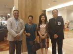 lily-amelia-salurapa-dan-m-roem-muin-berfoto-bersama-wiliantotanta.jpg