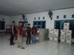 logistik-pilgub-sulsel-dari-kpud-maros-juga-sudah-terdistribusi-ke-kecamatan-marusu_20180626_150110.jpg
