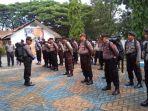 lsek-mandai-akp-asgar-mengecek-kesiapan-person.jpg
