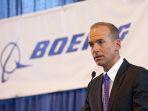 mantan-ceo-boeing-dennis-muilenburg-1-23122019.jpg