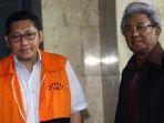 mantan-ketua-umum-partai-demokrat-anas-urbaningrum-kiri.jpg