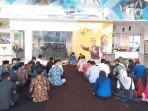mazda-makassar-menggelar-buka-puasa-bersama-dengan-karyawan_20180608_204629.jpg