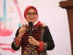 menaker-ida-fauziyah5.jpg