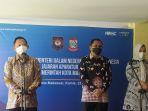 mendagri-ri-tito-karnavian-didampingi-walikota-dan-wakil-walikota-makassar-danny-pomanto.jpg
