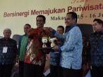 mentan-amran-semangati-saudagar-bugis-makassar-1.jpg